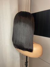 Load image into Gallery viewer, LUXURY BOB WIG